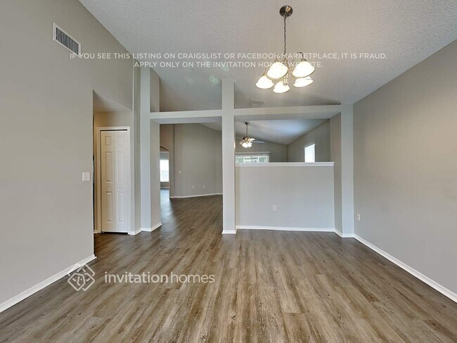 Foto del edificio - 5503 Starling Loop