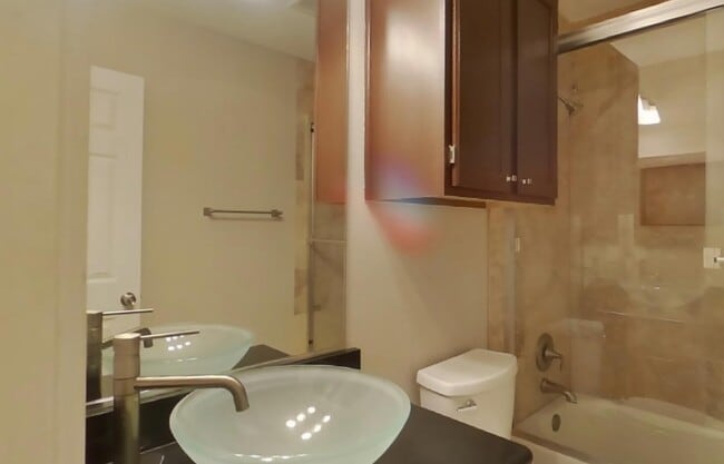 Building Photo - Timeless Comfort Meets Modern Living in This 4-Bedroom Home