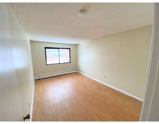 Building Photo - 260 E Haverhill St