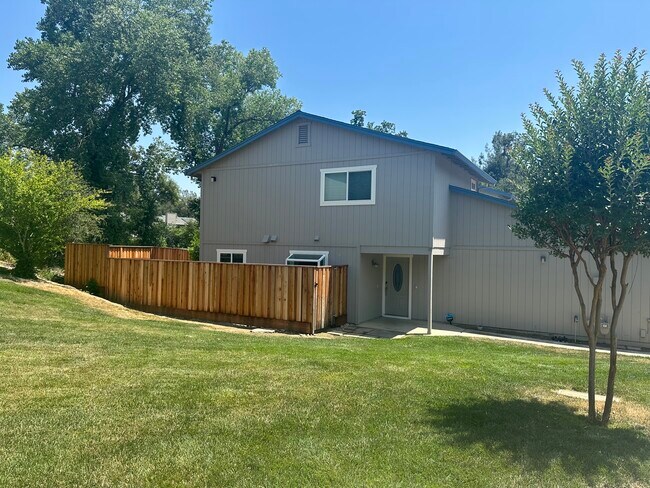 Foto del edificio - 4053 Quarry Ct