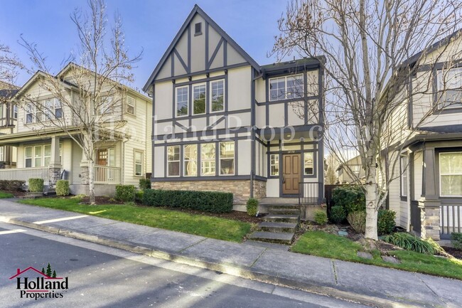 3-Bedroom Beaverton Home with Granite Kitchen Island and Fireplace - 3-Bedroom Beaverton Home with Granite Kitchen Island and Fireplace