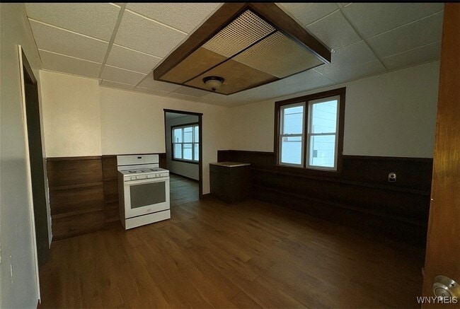 Foto del edificio - 108 Schutrum St