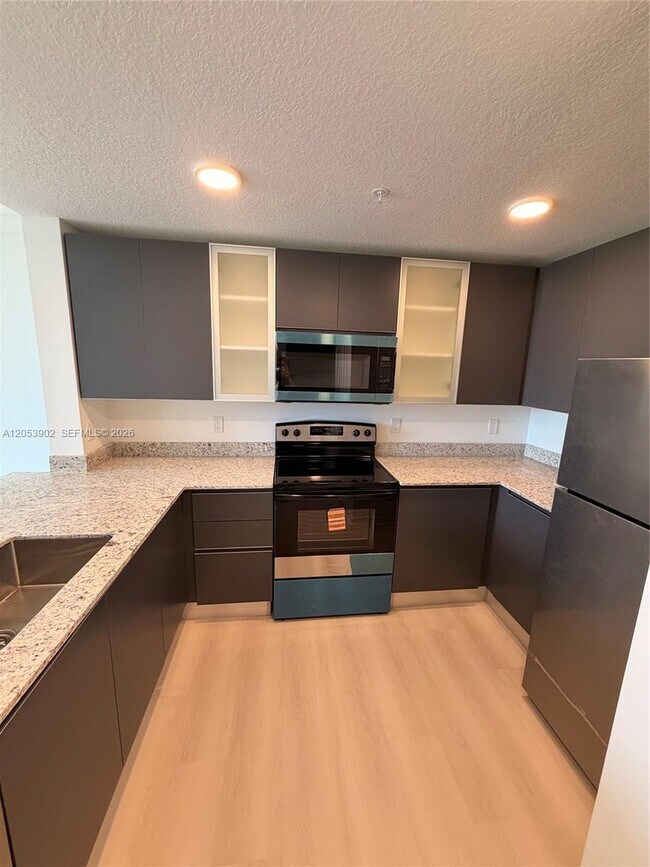 Building Photo - 5563 Millennia Park Dr