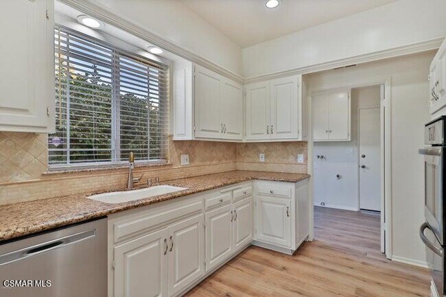 Building Photo - 2379 Welcome Ct