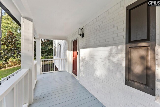 Foto del edificio - 104 Dogwood Ave