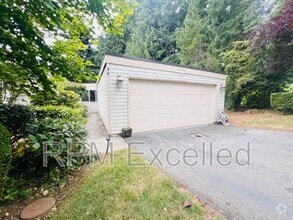 Building Photo - 13713 SE 258th Pl