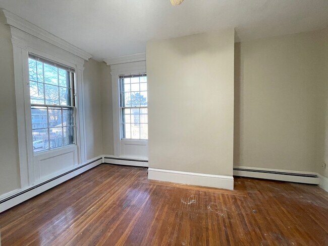 Building Photo - 248 Lafayette St