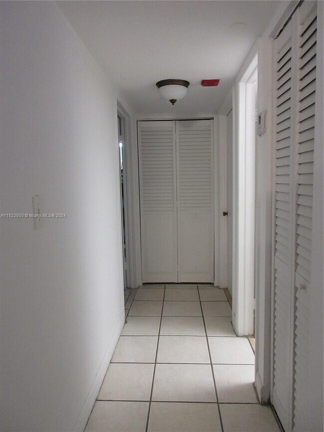 Foto del edificio - 8650 SW 133rd Avenue Rd