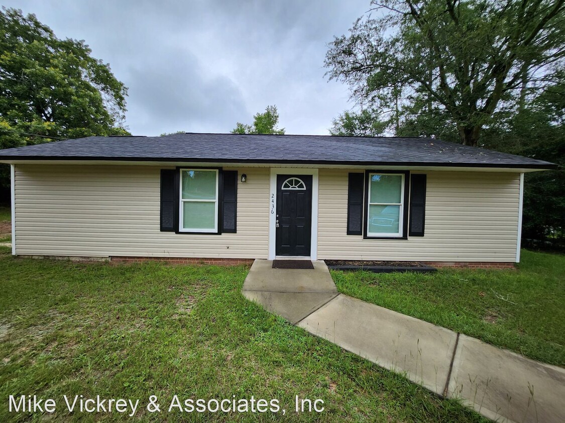 Primary Photo - 3 br, 1 bath House - 2436 Ridge Road