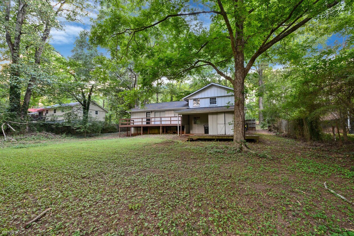 3 br, 2 bath House 2523 Lake Jodeco Road House for Rent in