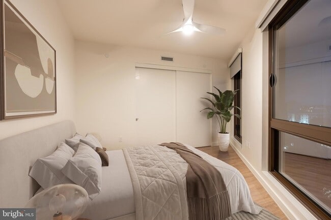 Photo - 1630 Columbia Rd NW Apartment