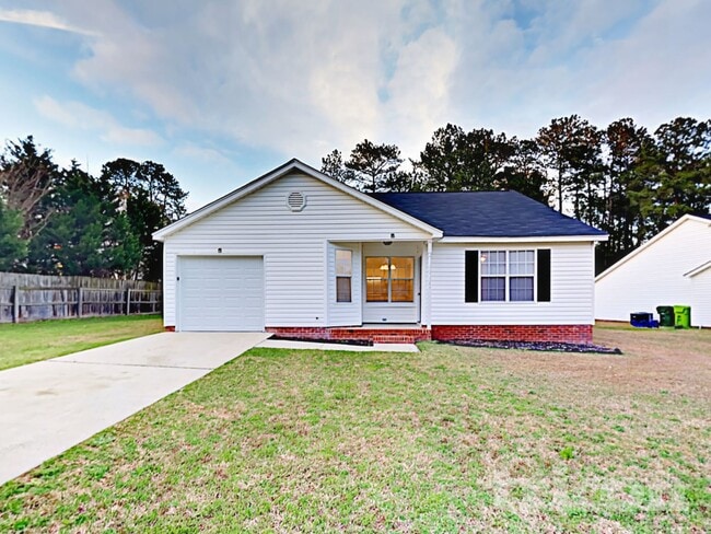 Foto del edificio - 109 Jaybird Ln