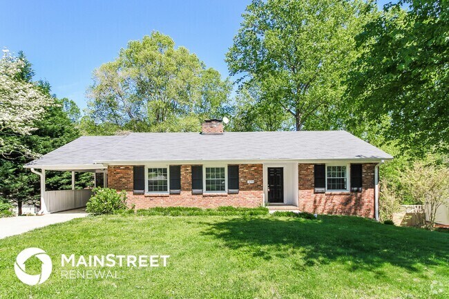 Building Photo - 1225 Pinebluff Rd