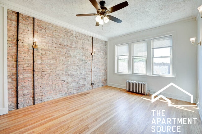 Building Photo - 2840 N Whipple St