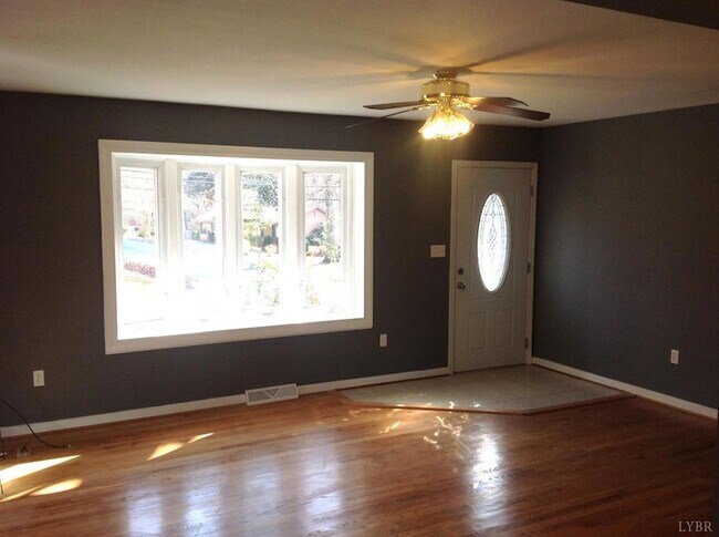 Foto del edificio - 1044 Ardmore Cir