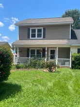 Building Photo - 3609 Pine Knoll Dr