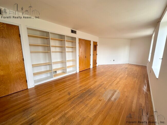 Foto del edificio - 474 Commercial St