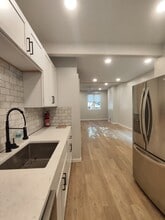 Building Photo - 22 N 42nd St