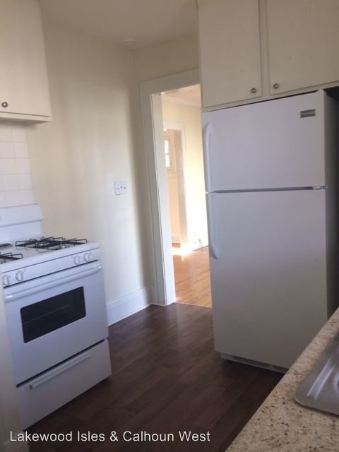 Foto del edificio - 3826 W 31st St