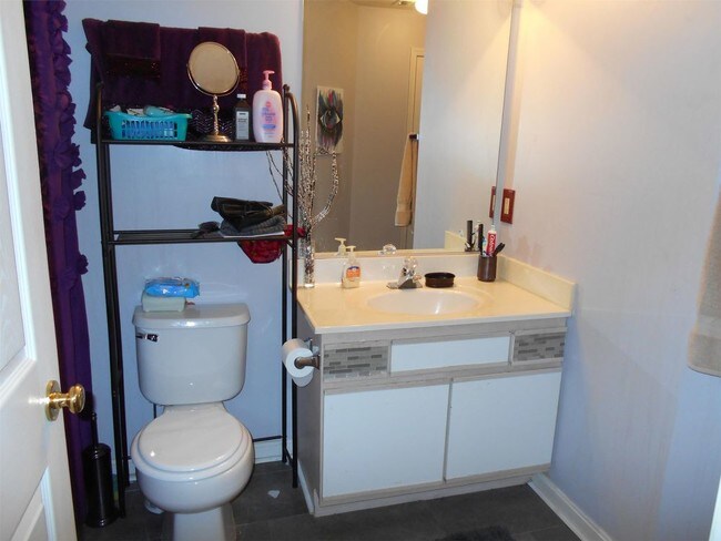 Foto del edificio - 8905 Stone Creek Pl