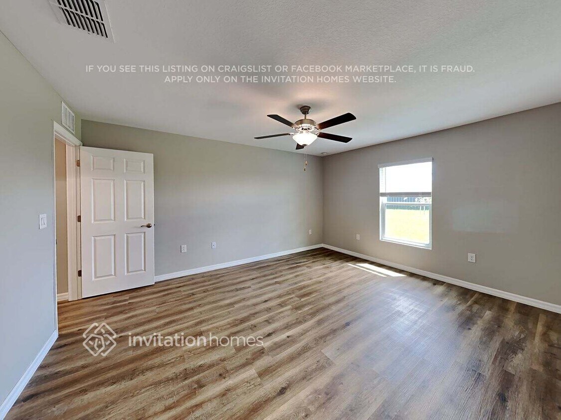 Foto principal - 1006 NE 6th Ave