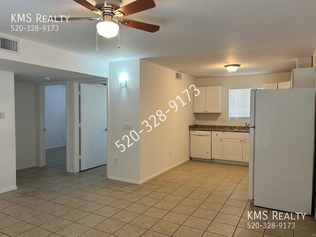 Foto del edificio - 5126 E Bellevue St