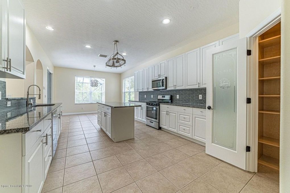 Foto principal - 5324 Creekwood Dr