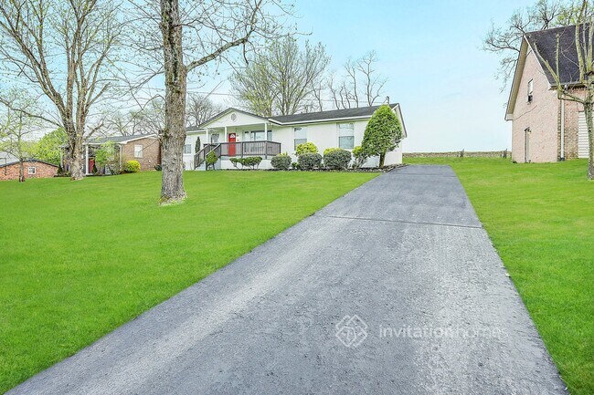 Building Photo - 565 Pueblo Dr