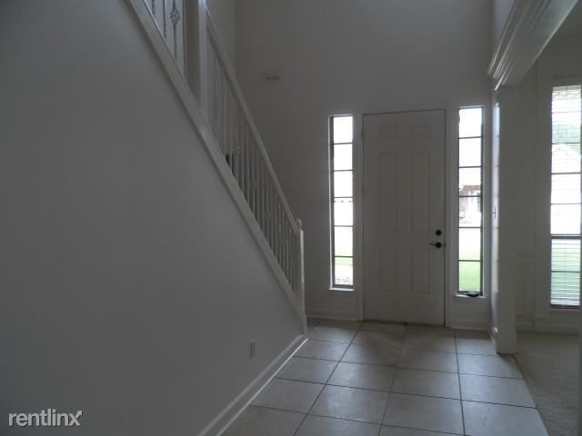 Building Photo - 117 Burchwood Bay Cv