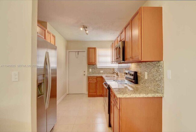 Foto del edificio - 3531 SW 36th St