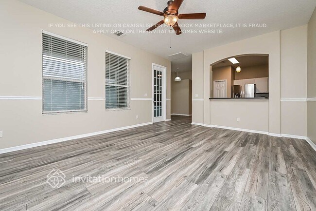 Building Photo - 3739 Dogtrot St