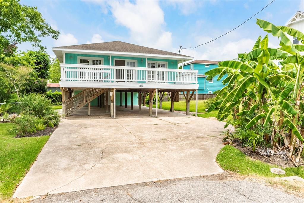 Foto principal - 810 Forest Rd