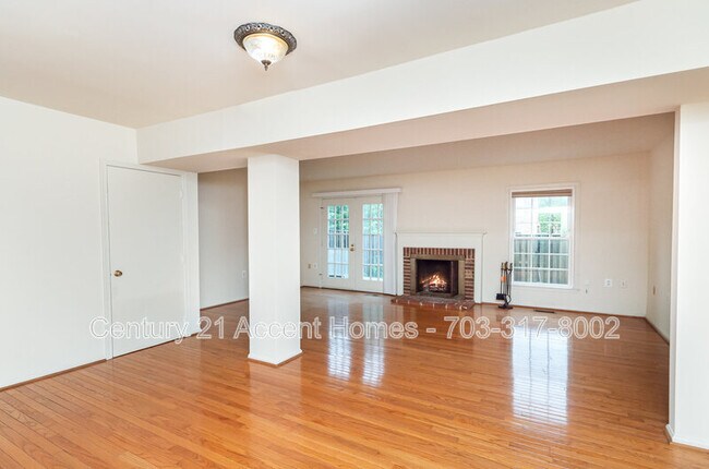 Building Photo - 2514 S Arlington Mill Dr