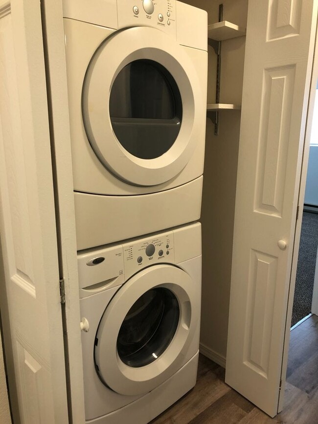 Foto del edificio - DUPLEX FOR RENT!!!!