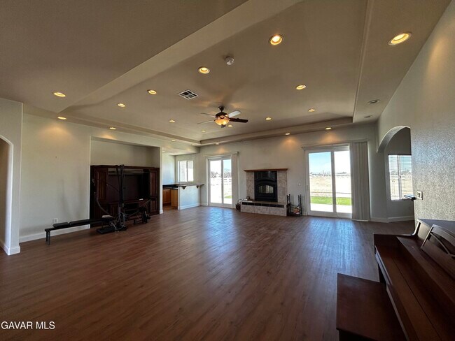 Foto del edificio - 8127 W Ave E12