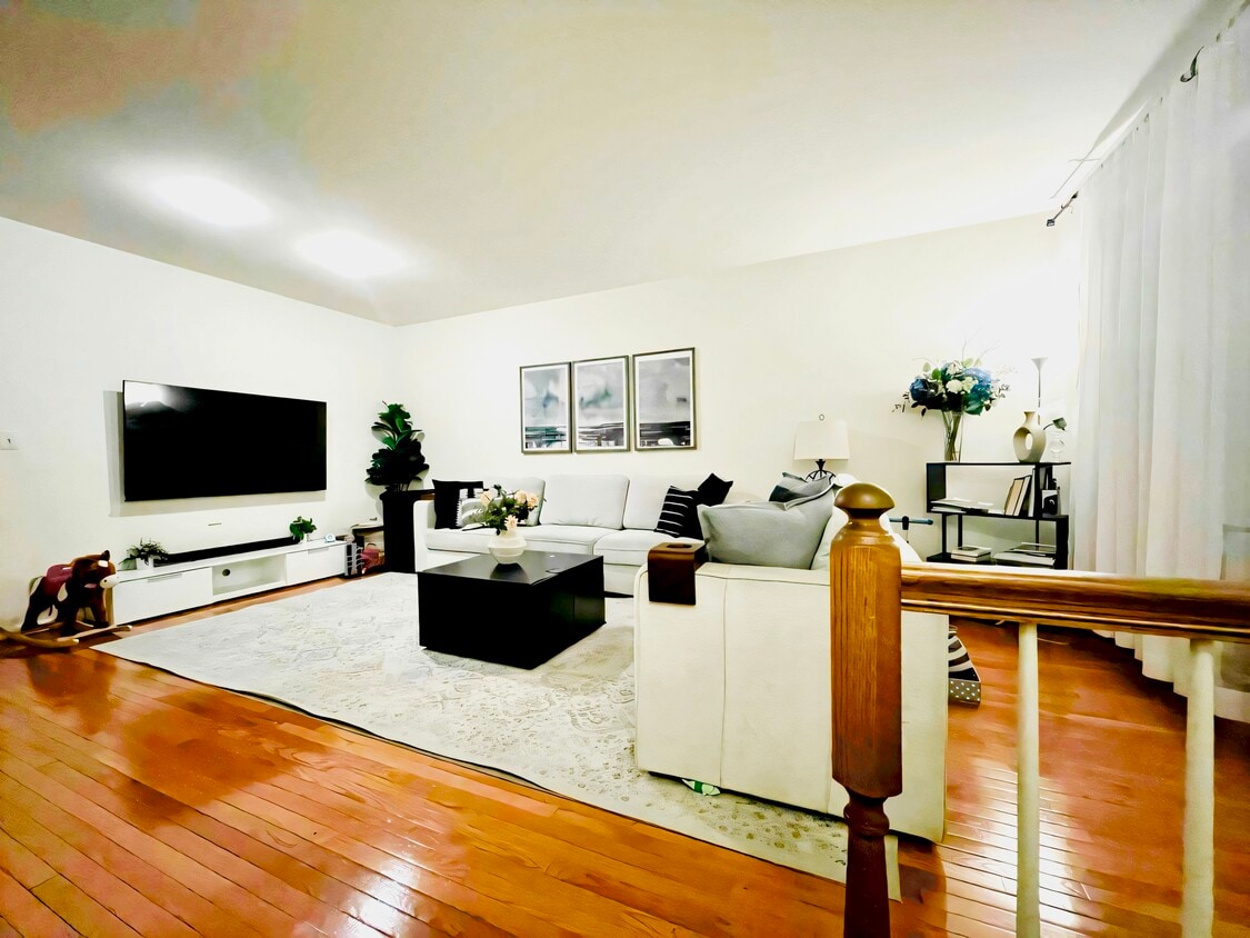 Foto principal - 14789 Truitt Farm Dr