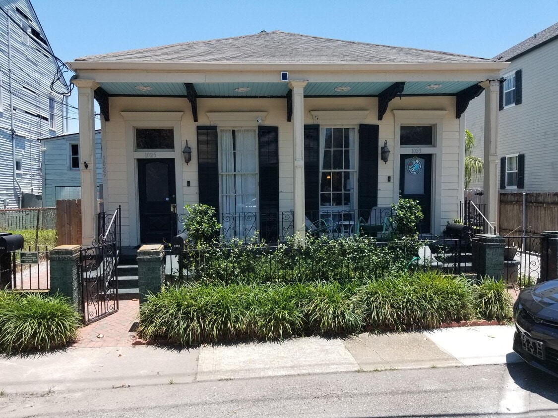 Photo - 1023 General Taylor (New Orleans, LA)