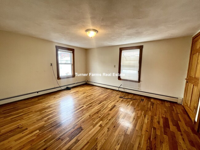 Foto del edificio - 585 Somerville Ave