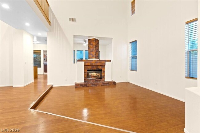 Building Photo - 1708 Cordoba Canyon St