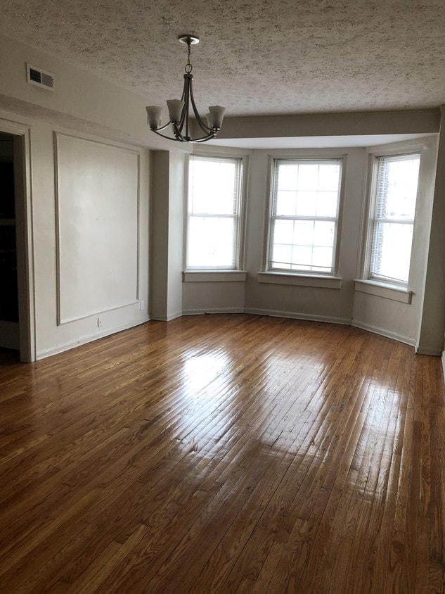 Main Living Area - 1 W 28th St
