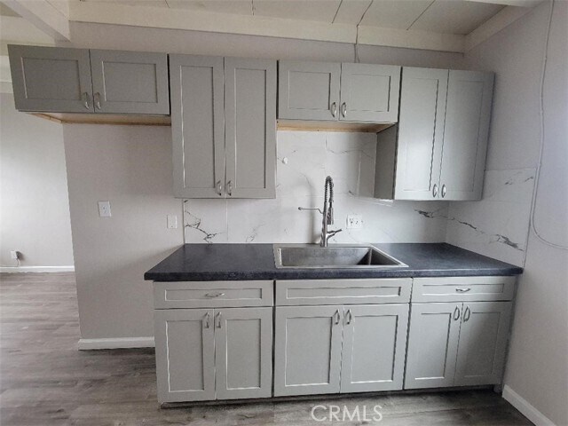 Foto del edificio - 2451 Lemon Ave