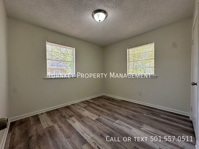 Building Photo - 4112 Elam St