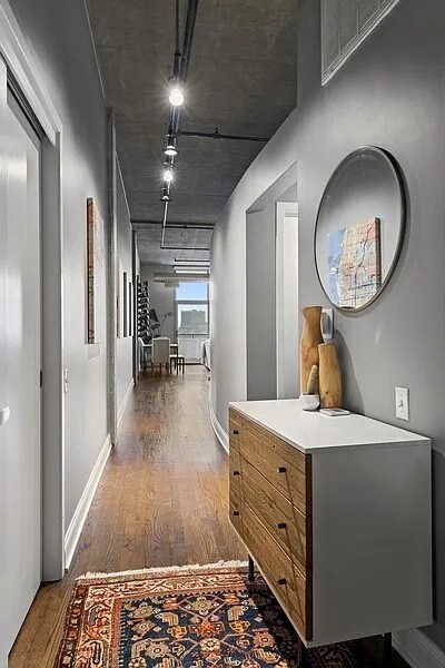 Foto del edificio - 900 N Kingsbury St