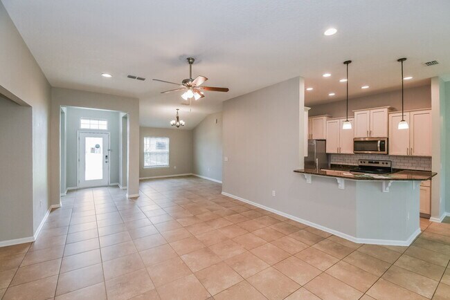 Foto del edificio - 75094 Fern Creek Dr