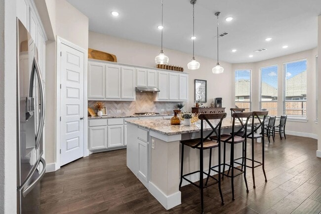 Photo - 1329 Pleasant Knoll Trl House