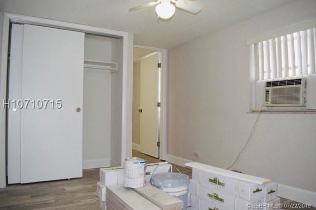Building Photo - 9459 SW 52nd Ct