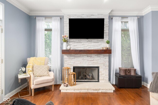 Foto del edificio - 537 E New York St