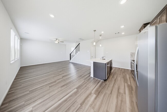 Foto del edificio - 18560 Meadow Point Ln