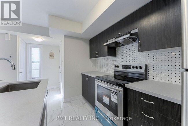 Building Photo - 2355 Sheppard Ave W