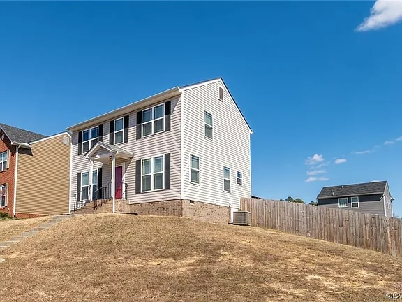 Building Photo - 3101 Divine Dr
